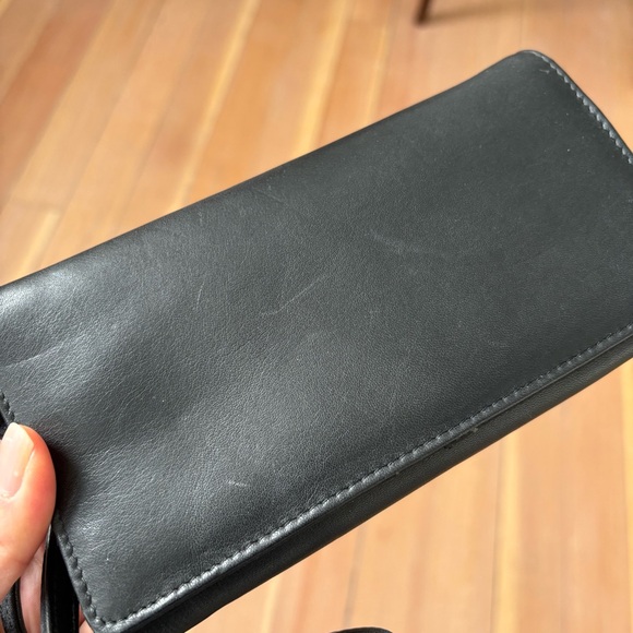 Vintage Eddie Bauer Leather Mini Crossbody Wallet Purse - Picture 8 of 8